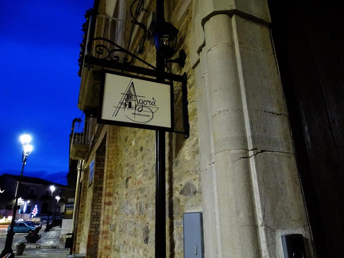 Agora' Castelnuovo Della Daunia Bed & Breakfast Exterior foto