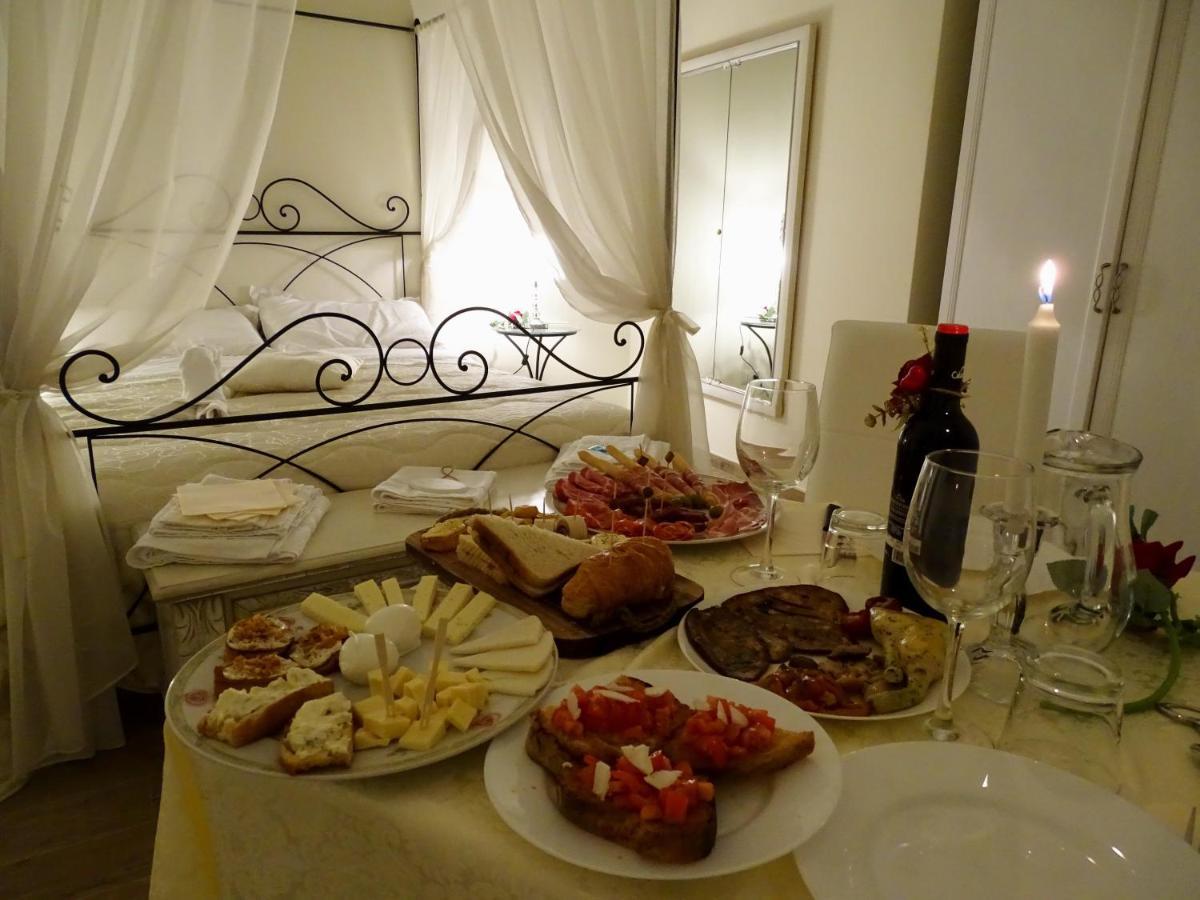 Agora' Castelnuovo Della Daunia Bed & Breakfast Exterior foto