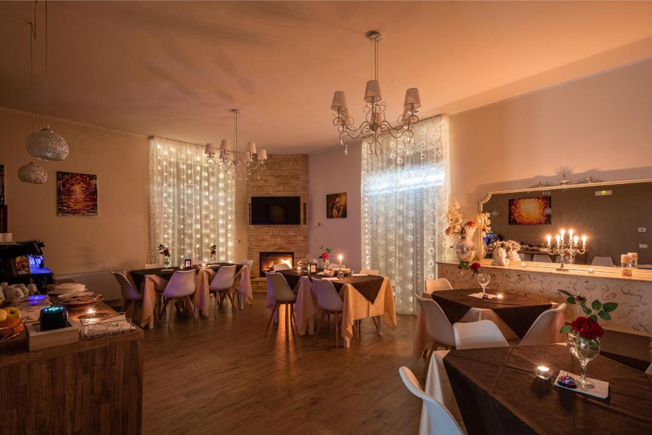 Agora' Castelnuovo Della Daunia Bed & Breakfast Exterior foto